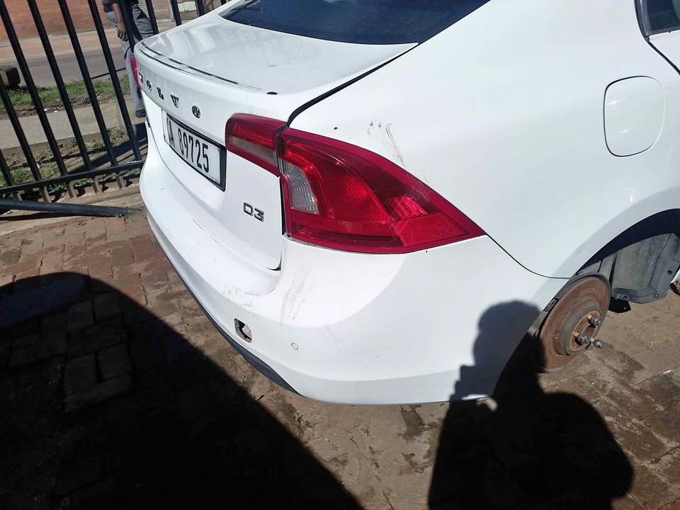 VOLVO S60 2012 REAR BUMPER AVAILABLE - Private Seller VOLVO S60 2012 REAR BUMPER AVAILABLE - Private Seller