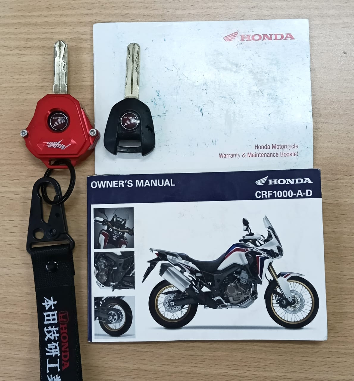 2017 Honda Africa Twin (Spare Keys / Books) - Private Seller 2017 Honda Africa Twin (Spare Keys / Books) - Private Seller