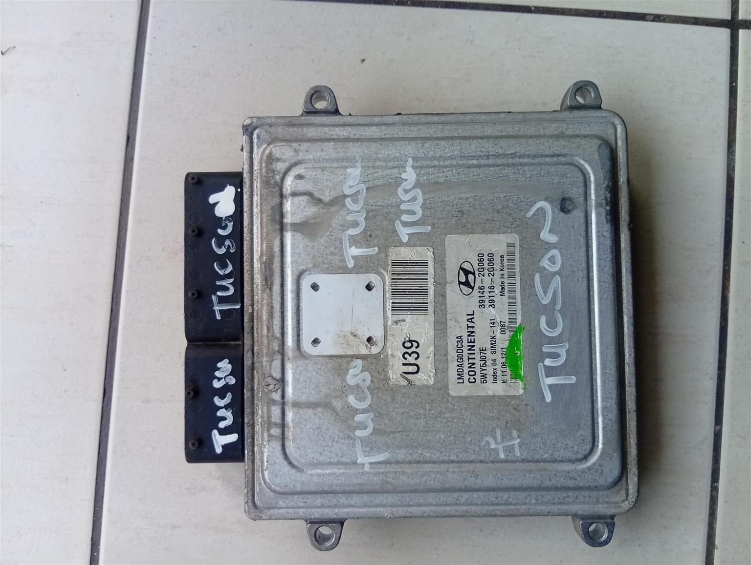 HYUNDAI TUCSON 2.0 CVVT ECU COMPUTER BOX LMDAG0DC3A 39146-2G060 39116-2G060 5WY5 - Private Seller HYUNDAI TUCSON 2.0 CVVT ECU COMPUTER BOX LMDAG0DC3A 39146-2G060 39116-2G060 5WY5 - Private Seller