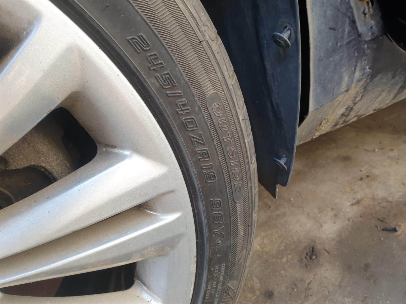 2013 Jaguar XF 2.0 Si4 R19 Used Original Rims For Sale