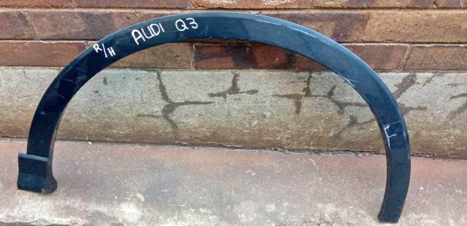 Audi Q3 wheel arch - Private Seller Audi Q3 wheel arch - Private Seller