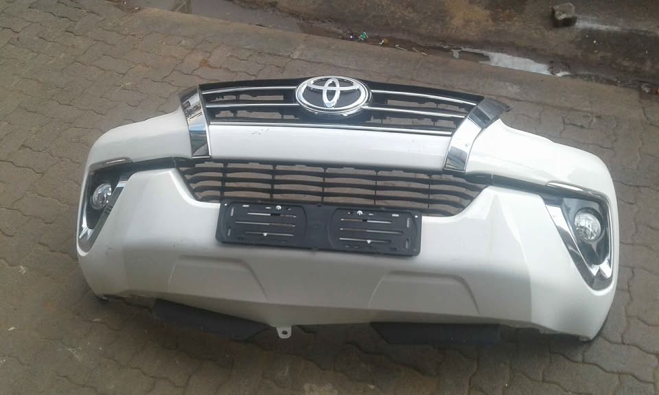 Toyota fortune front bumber - Private Seller Toyota fortune front bumber - Private Seller