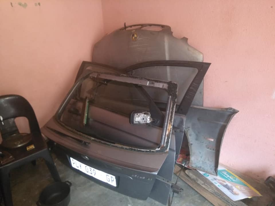 bmw 318 ti parts for sale - Private Seller bmw 318 ti parts for sale - Private Seller