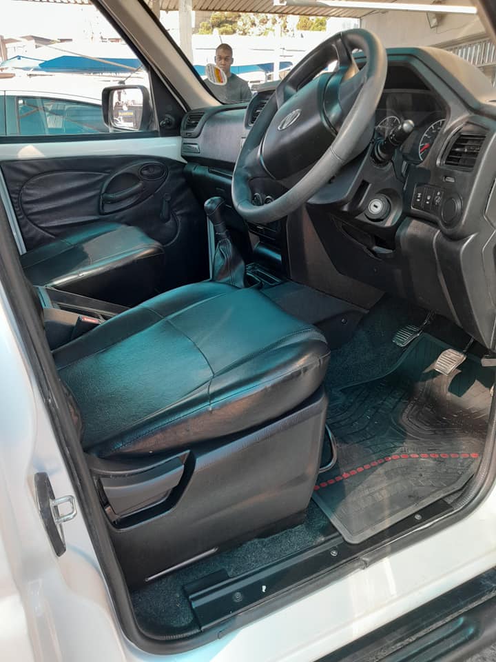 2022 MAHINDRA SCORPION 2.2 SINGLE CAB MANUAL