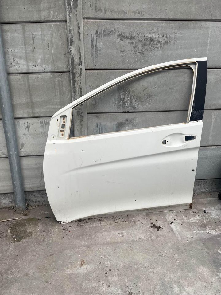 Honda Ballade LH Front Door - Private Seller