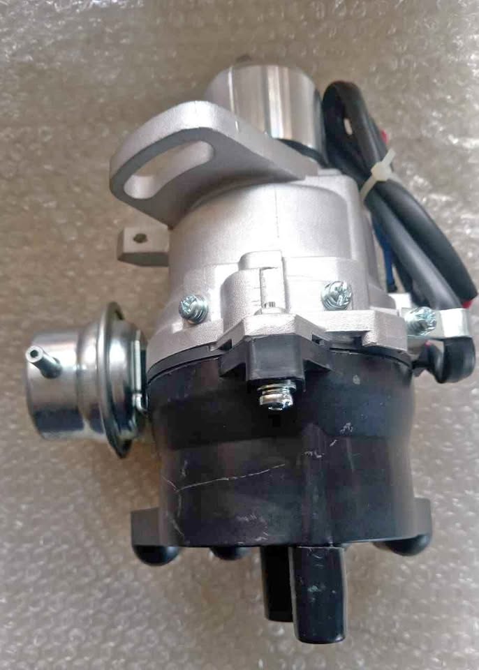 Mazda 323 1.3/1.5 e3/e5 B5 distributor Mazda 323 1.3/1.5 e3/e5 B5 distributor