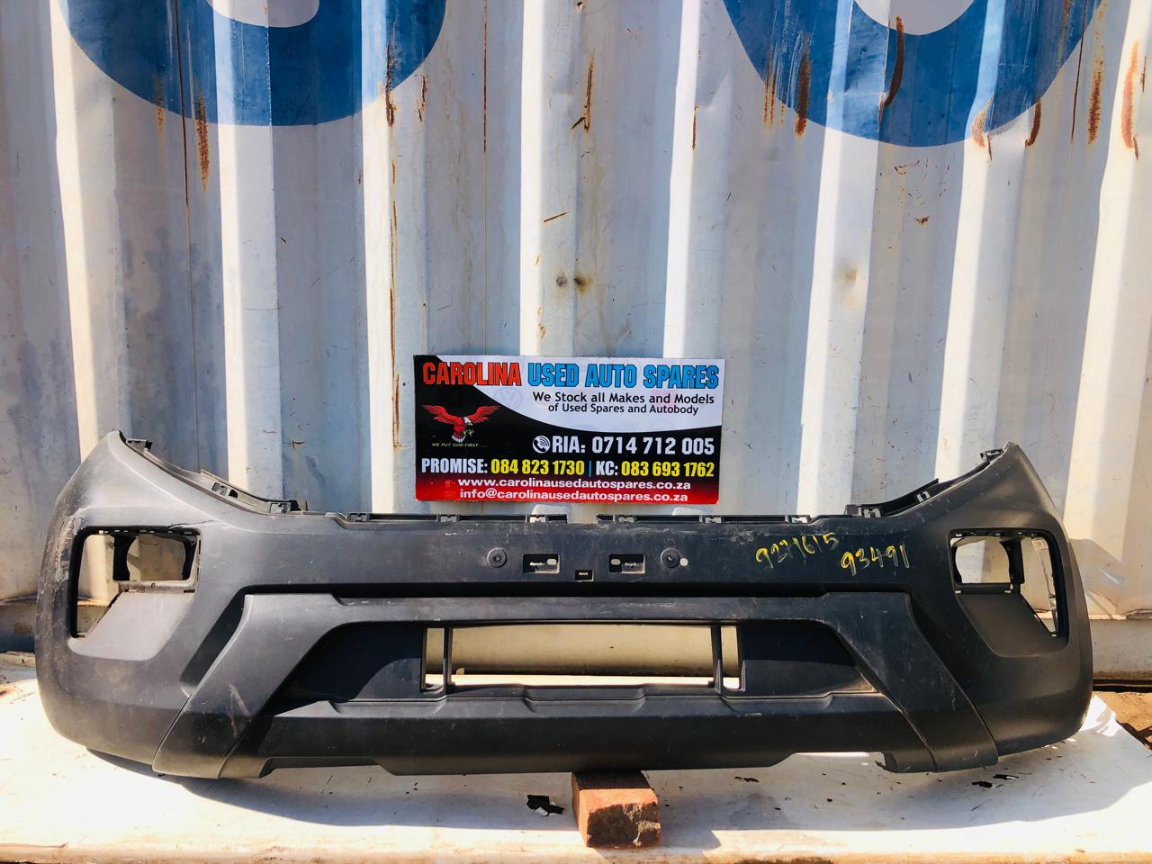VW Amarok front bumper with bumper grills - Private Seller VW Amarok front bumper with bumper grills - Private Seller