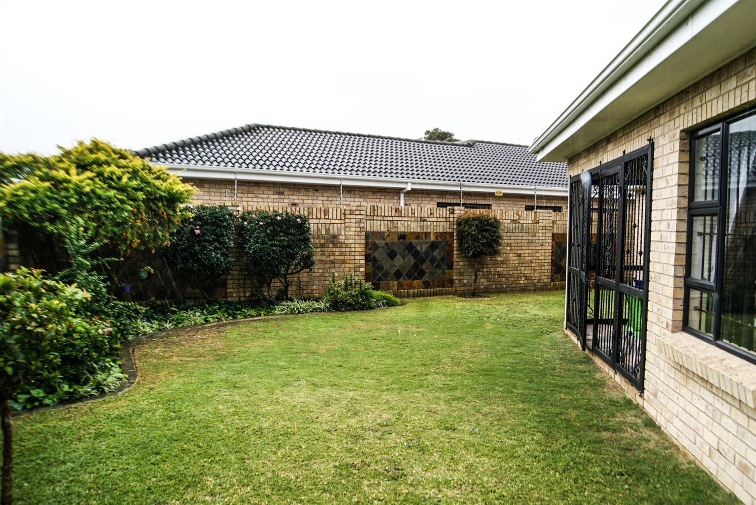 Cluster For Sale in Walmer Heights