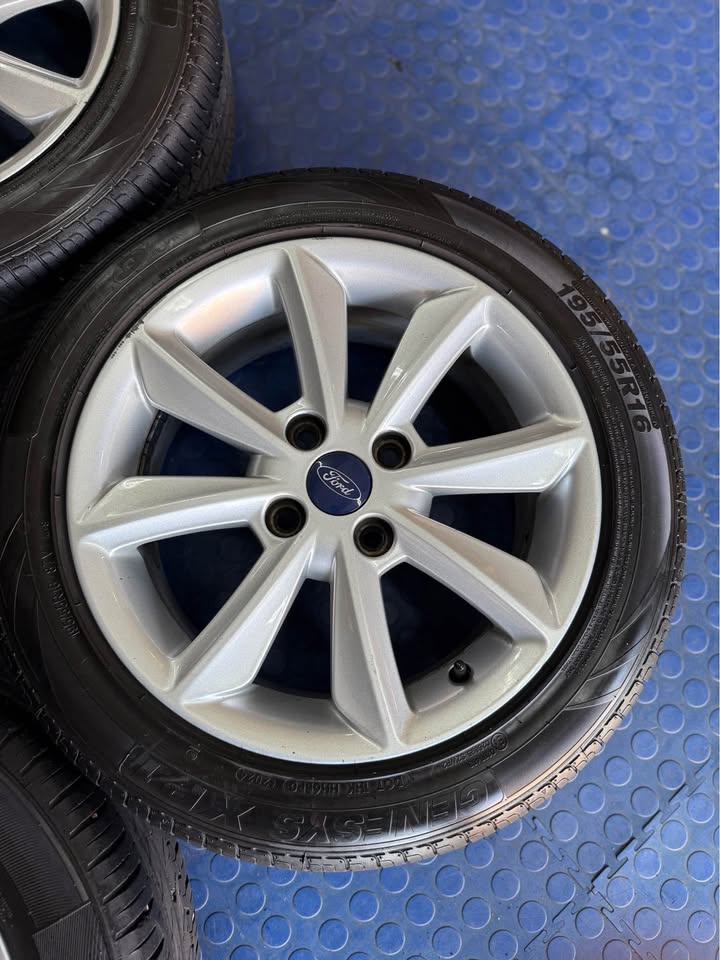 16 INCH FORD FIESTA ORIGINAL RIMS+TYRES PRE-OWNED - Private Seller