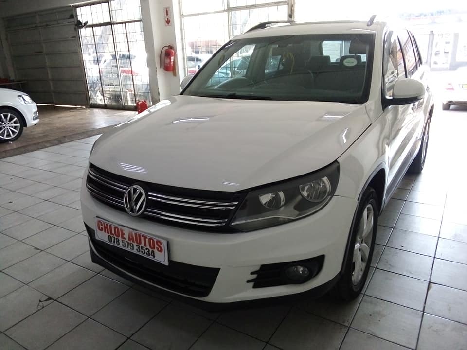 2013 VW TIGUAN TSI 1.4 MANUAL PETROL SUNROOF WHITE COLOR 88,000KM