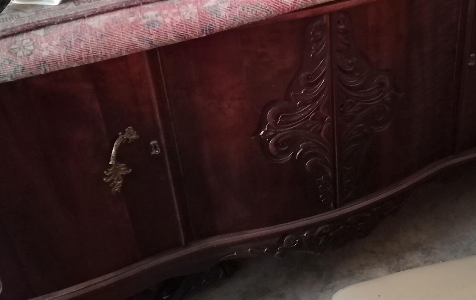 Antic Simon Van Der Stel side cupboard and Console