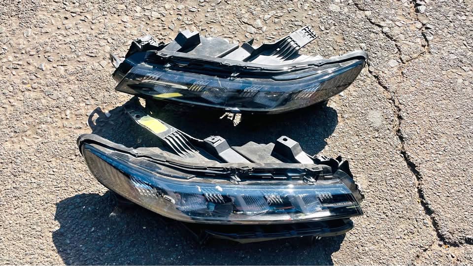 SUZUKI FRONX HEADLIGHTS - Private Seller SUZUKI FRONX HEADLIGHTS - Private Seller