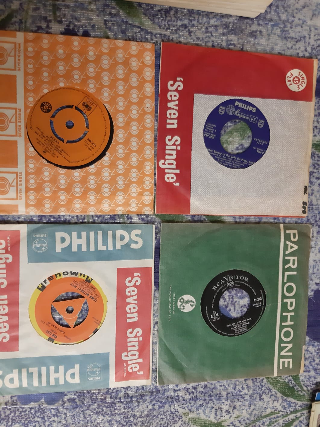 Very rare collection of Seven Singles from the sixties and early seventies Very rare collection of Seven Singles from the sixties and early seventies