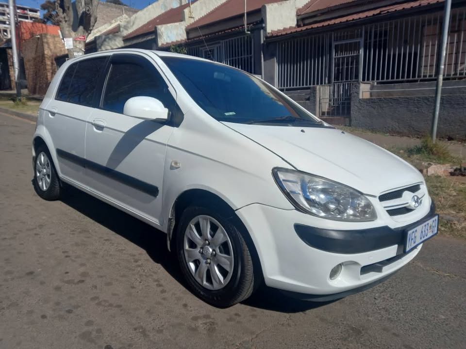 2007 Hyundai GETZ 1.4 Petrol,  Manuel, White, Spare key, Service book, 149000kms