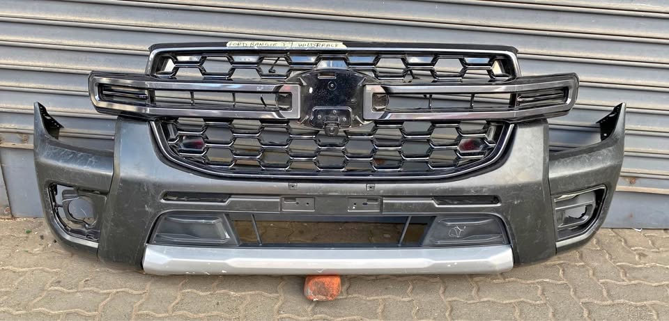 Ford Ranger T9 WildTrack complete front bumper Call or dm - Private Seller Ford Ranger T9 WildTrack complete front bumper Call or dm - Private Seller