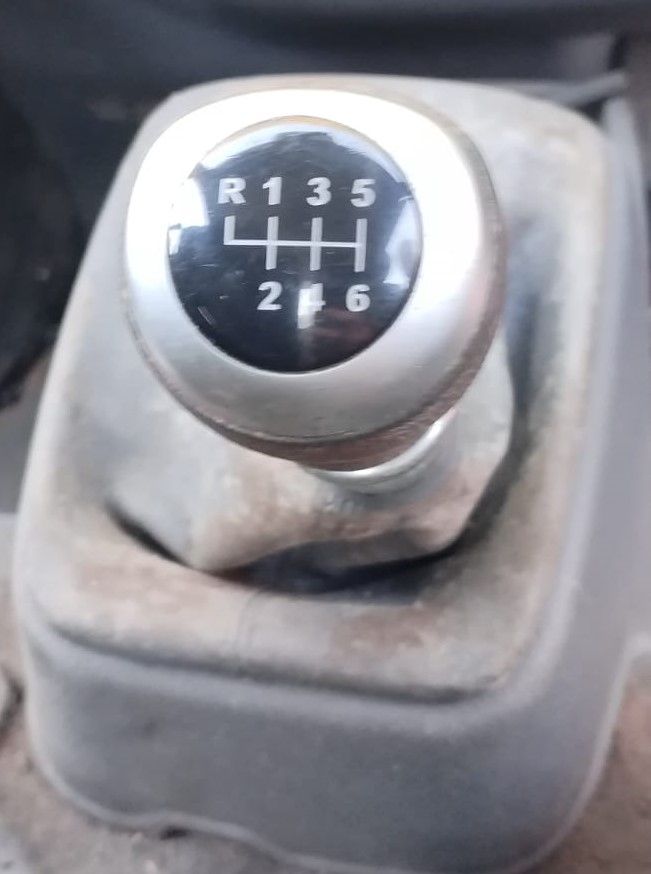 2010 KIA K2500 2.5 DIESEL MANUAL STRIPPING FOR SPARES