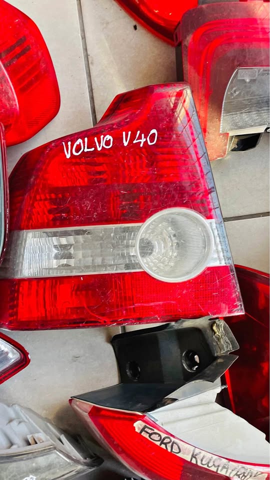 Volvo V40 taillight