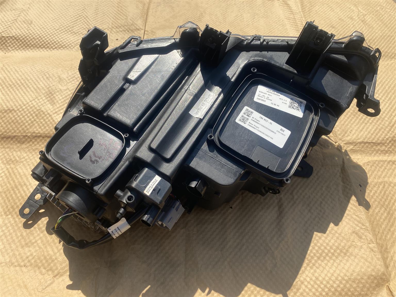2022 TOYOTA URBAN CRUISER FULL LED HEADLIGHT RIGHT SIDE FOR SALE