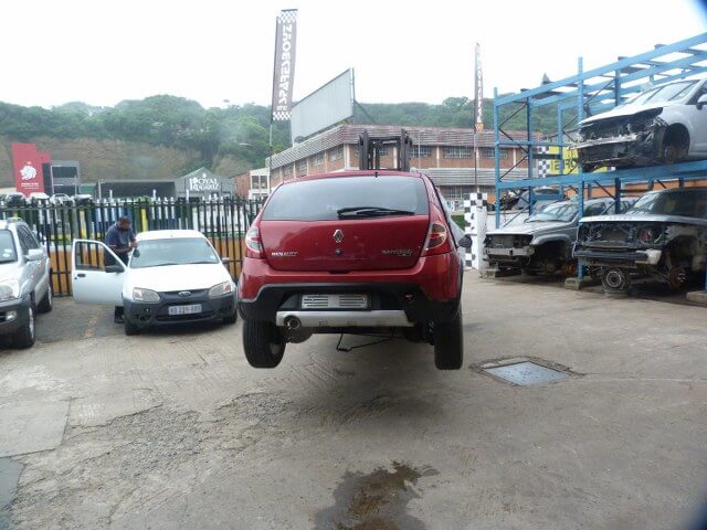 Renault Sandero Stepway 1.6 8v 2013 Manual spares - Private Seller Renault Sandero Stepway 1.6 8v 2013 Manual spares - Private Seller