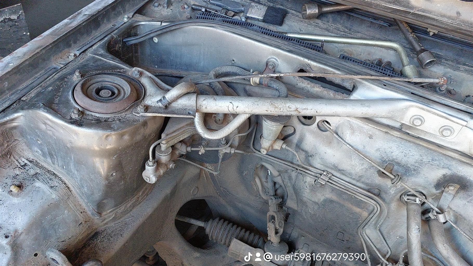 TOYOTA COROLLA GLI TWINCAM STRIPPING AS PARTS - Private Seller TOYOTA COROLLA GLI TWINCAM STRIPPING AS PARTS - Private Seller