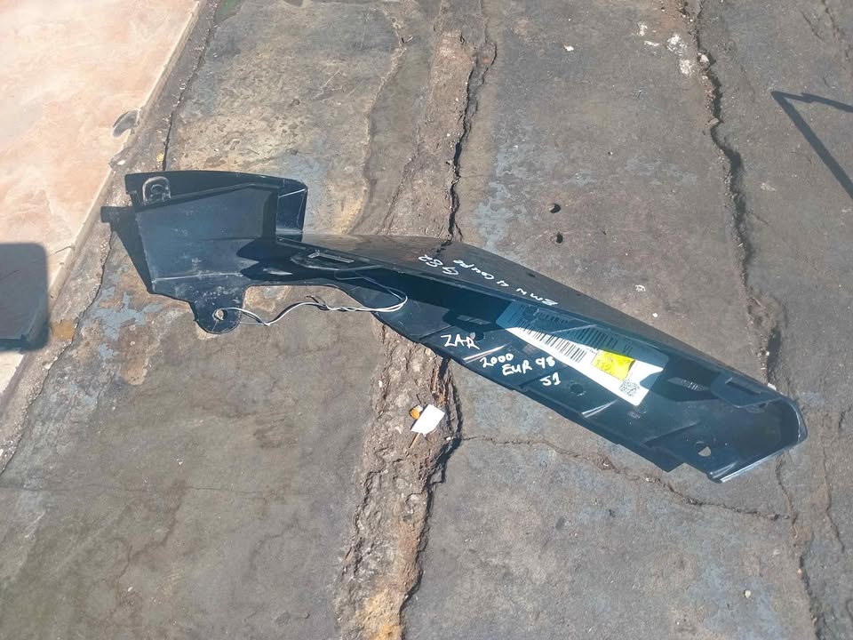 BMW M4 G82 Front Left Bumper Lower Carrier Molding 8084177 2021 2022 2023 OEM - Private Seller BMW M4 G82 Front Left Bumper Lower Carrier Molding 8084177 2021 2022 2023 OEM - Private Seller