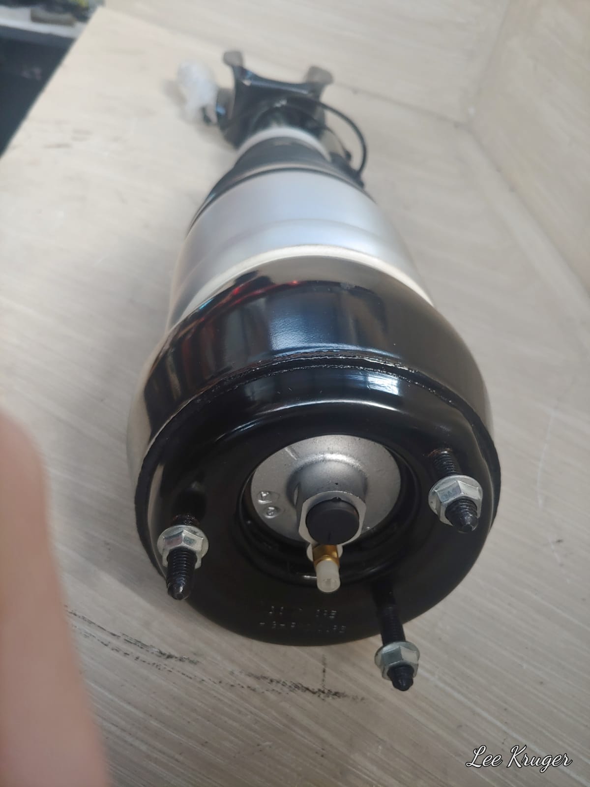 Mercedes Benz W166 New Left Front Air Shock for sale - Private Seller Mercedes Benz W166 New Left Front Air Shock for sale - Private Seller