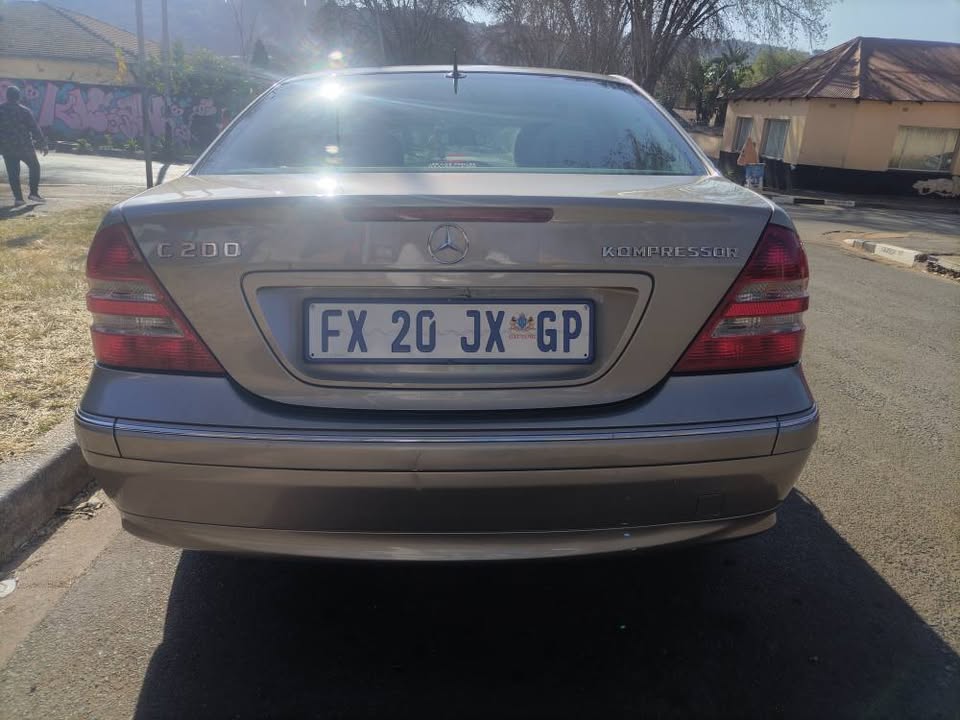 2007 Mercedes Benz C200 kompressor Automatic
