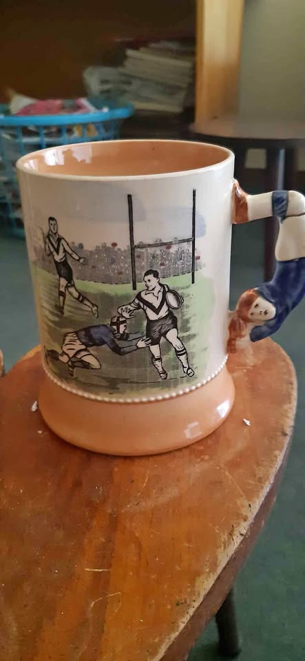 Vintage Art Deco Arthur Wood Royal Bradwell Sporting Mug Rugby Vintage Art Deco Arthur Wood Royal Bradwell Sporting Mug Rugby