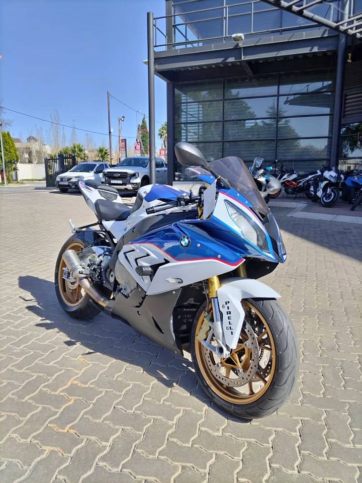 2016 BMW S1000RR - Private Seller 2016 BMW S1000RR - Private Seller