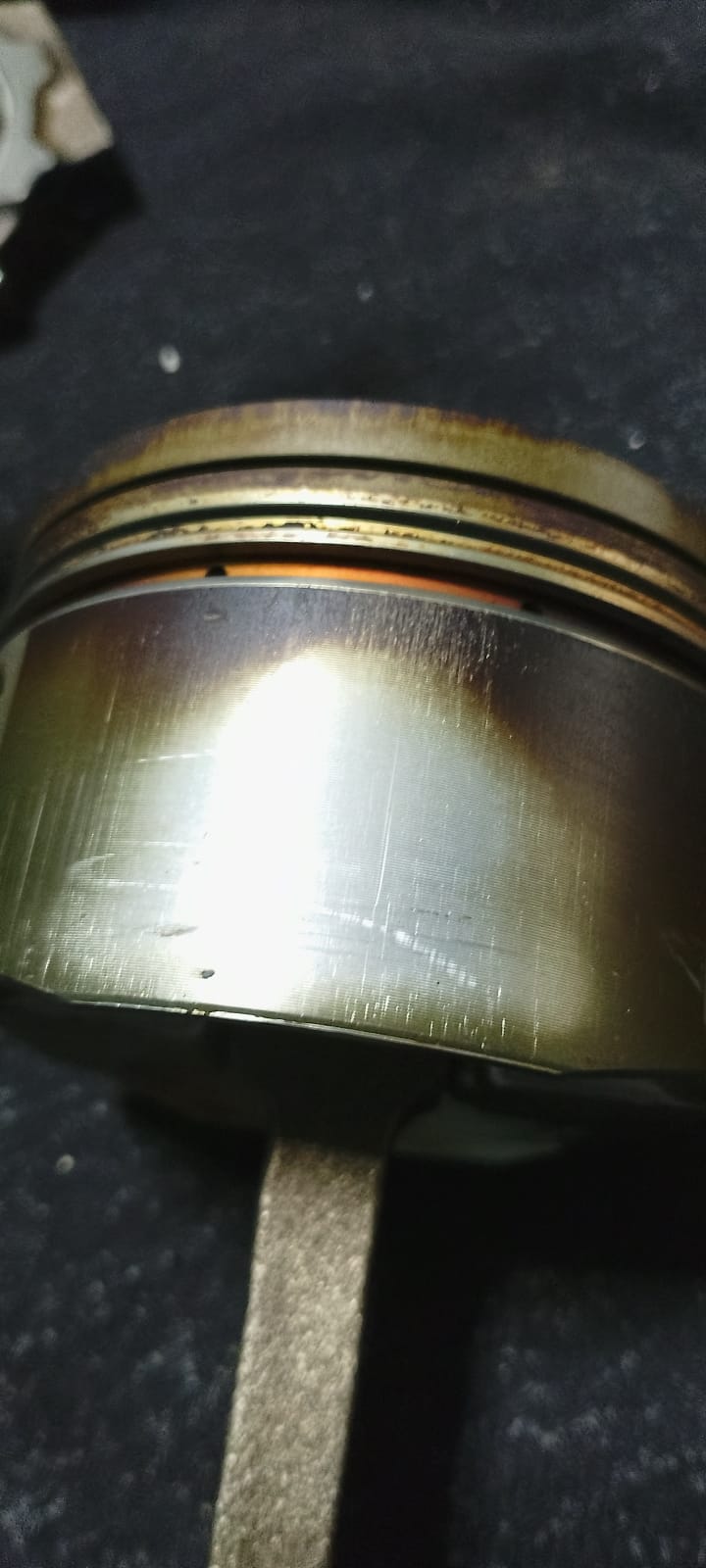 Toyota / Lexus 1UZ-FE Pistons & Rods – Low Mileage, Excellent Condition - Private Seller