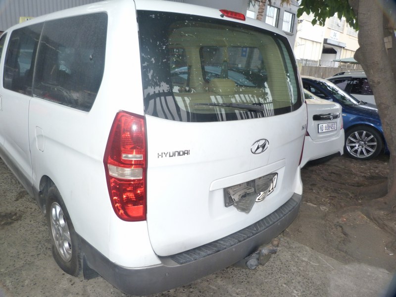 Hyundai H-1 2.5 CRDI (VGT) Wagon AT White - 2012 STRIPPING FOR SPARES - Private Seller Hyundai H-1 2.5 CRDI (VGT) Wagon AT White - 2012 STRIPPING FOR SPARES - Private Seller