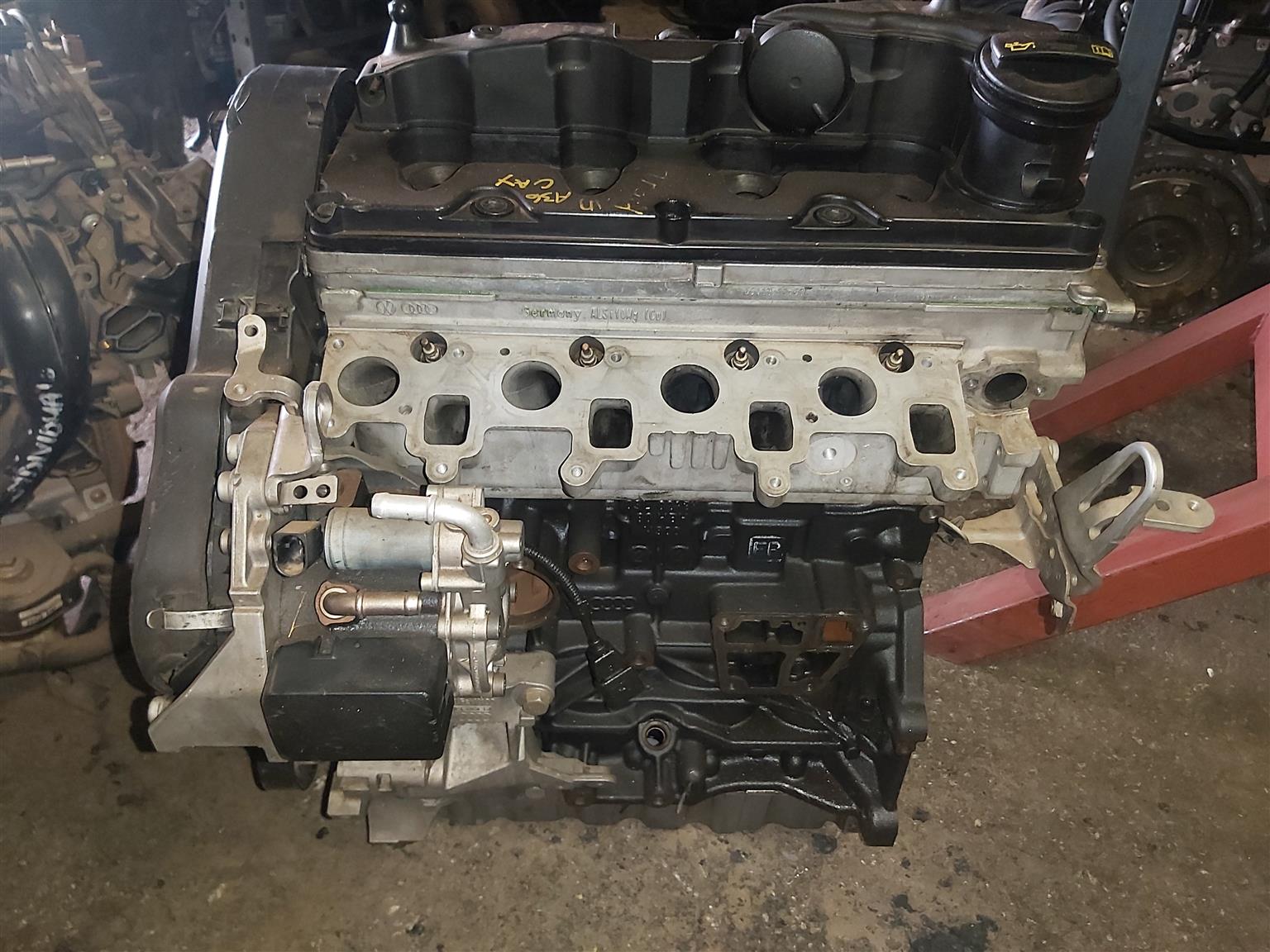 Engines for sale @ DTB Spares Pretoria & gearboxes