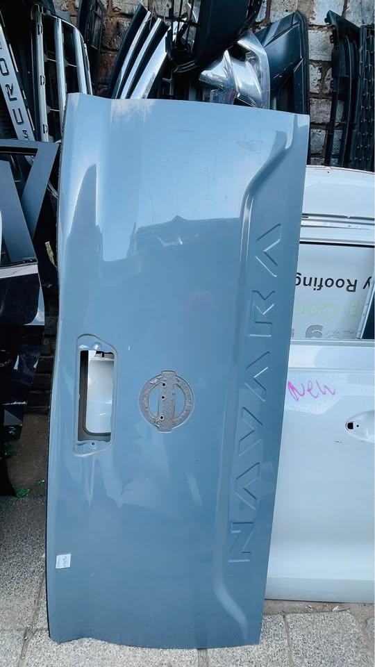 Nissan Navara Tailgate - Private Seller