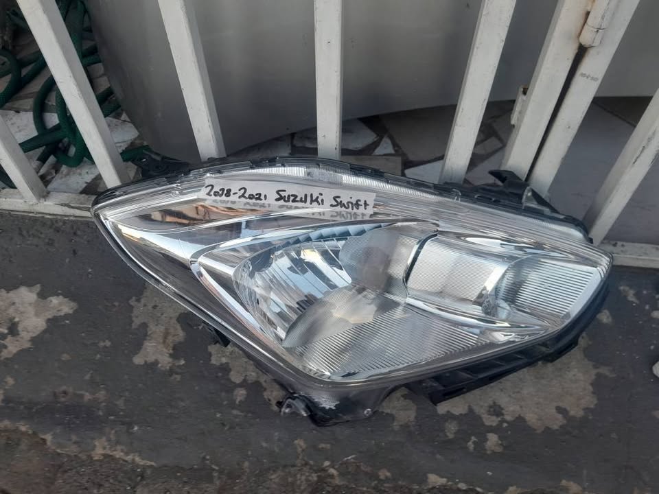 2018-2021 SUZUKI SWIFT AND SUZUKI DESIRE RIGHT SIDE HEADLIGHT FOR SALE