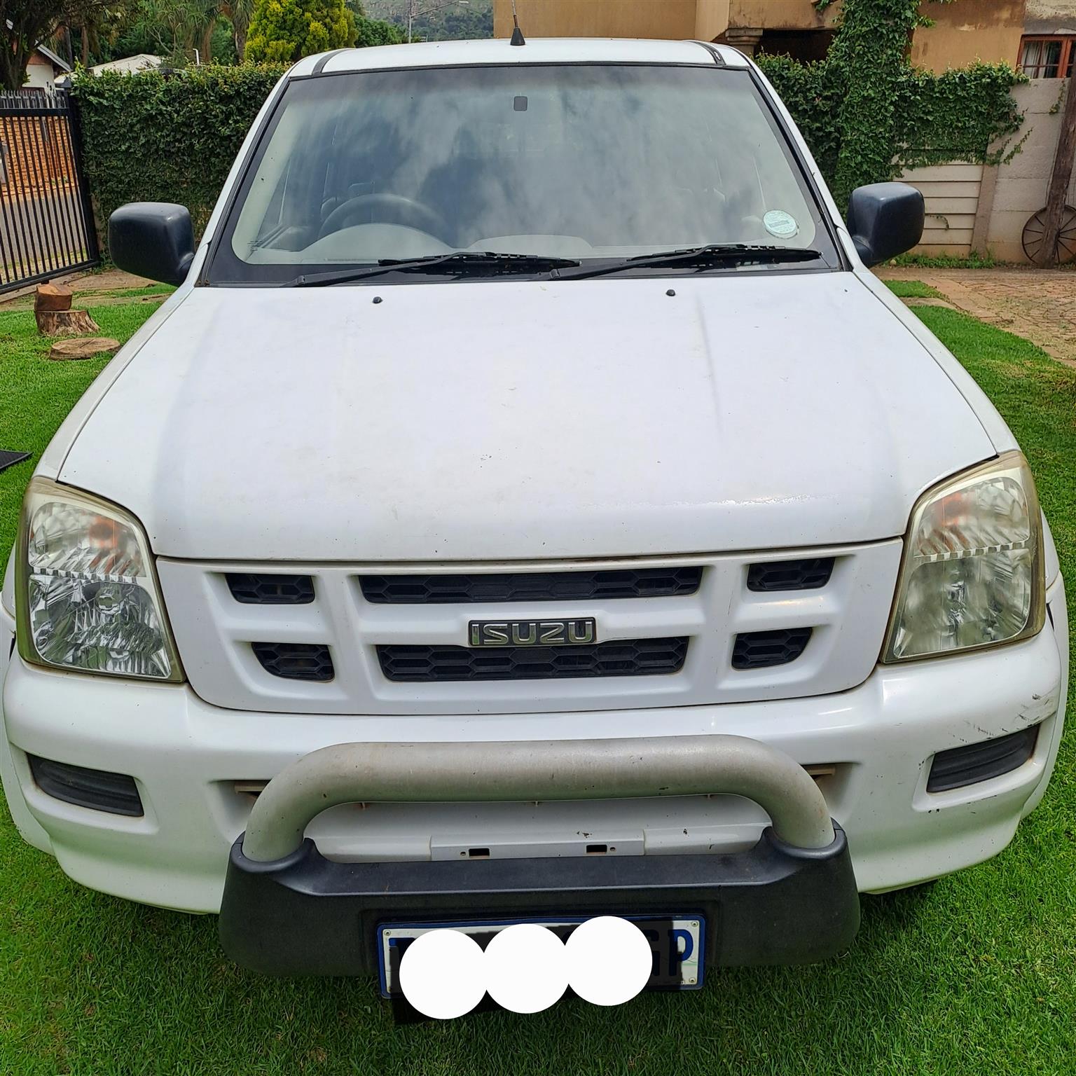 Used 2006 Isuzu KB 240 double cab LE - Private Seller Used 2006 Isuzu KB 240 double cab LE - Private Seller