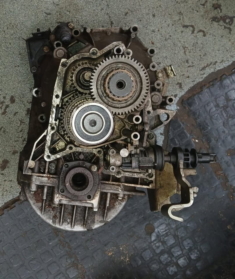 Peugeot 6 speed gearbox for sale - Private Seller