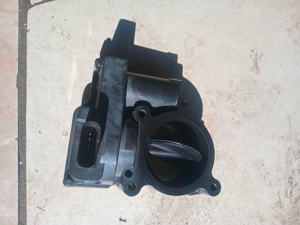 Audi A throttle body control flap - Private Seller Audi A throttle body control flap - Private Seller