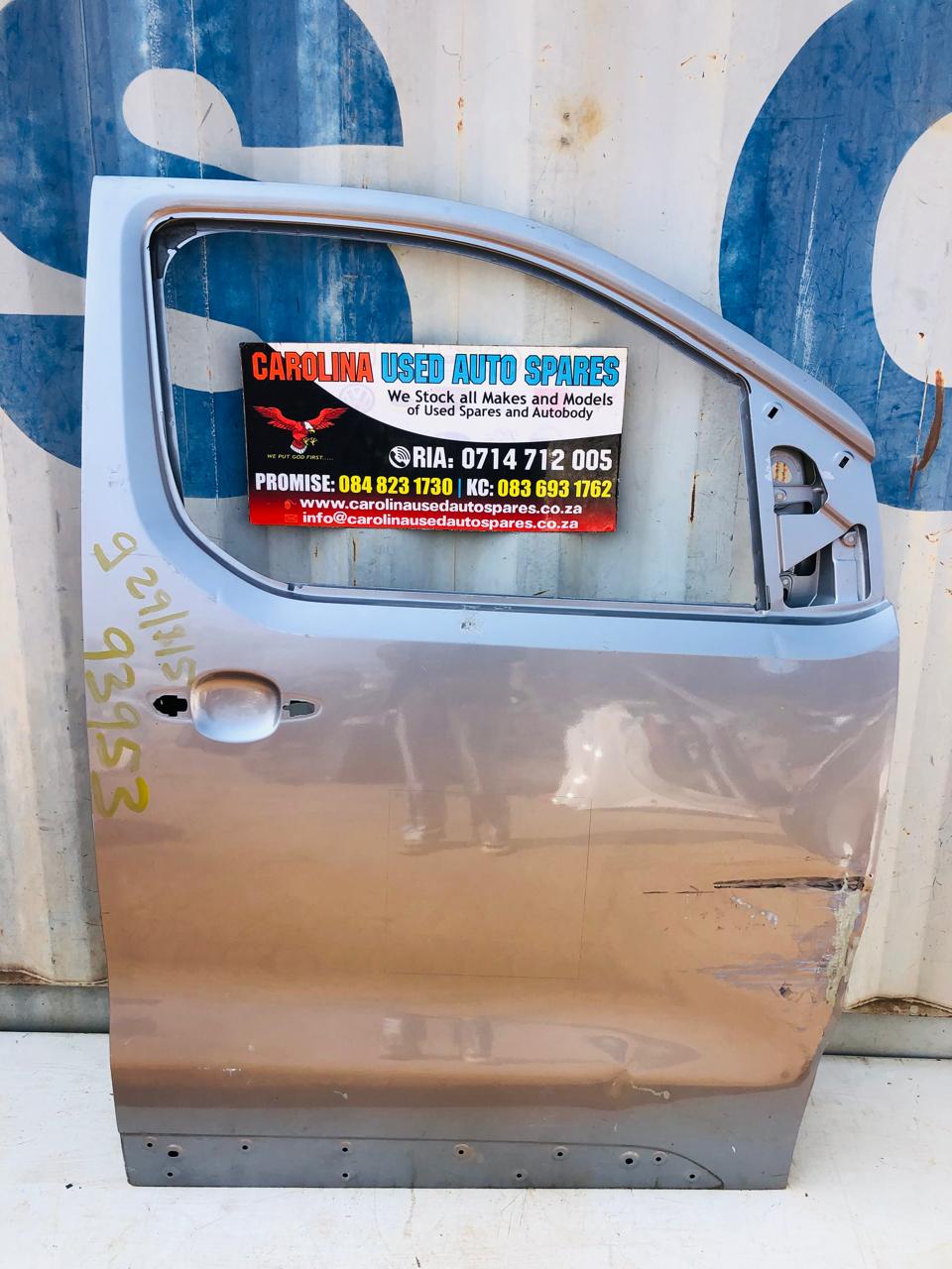 Peugeot Traveller right side front door - Private Seller Peugeot Traveller right side front door - Private Seller