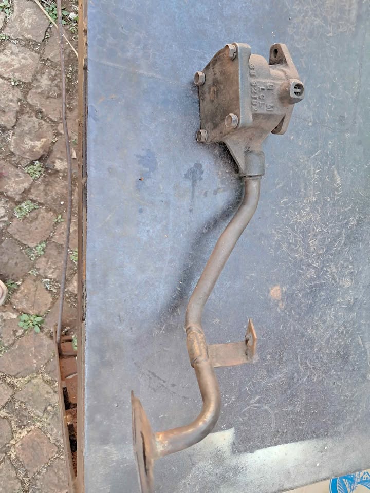 Chevy 350 Oil pump Chevy 350 Oil pump