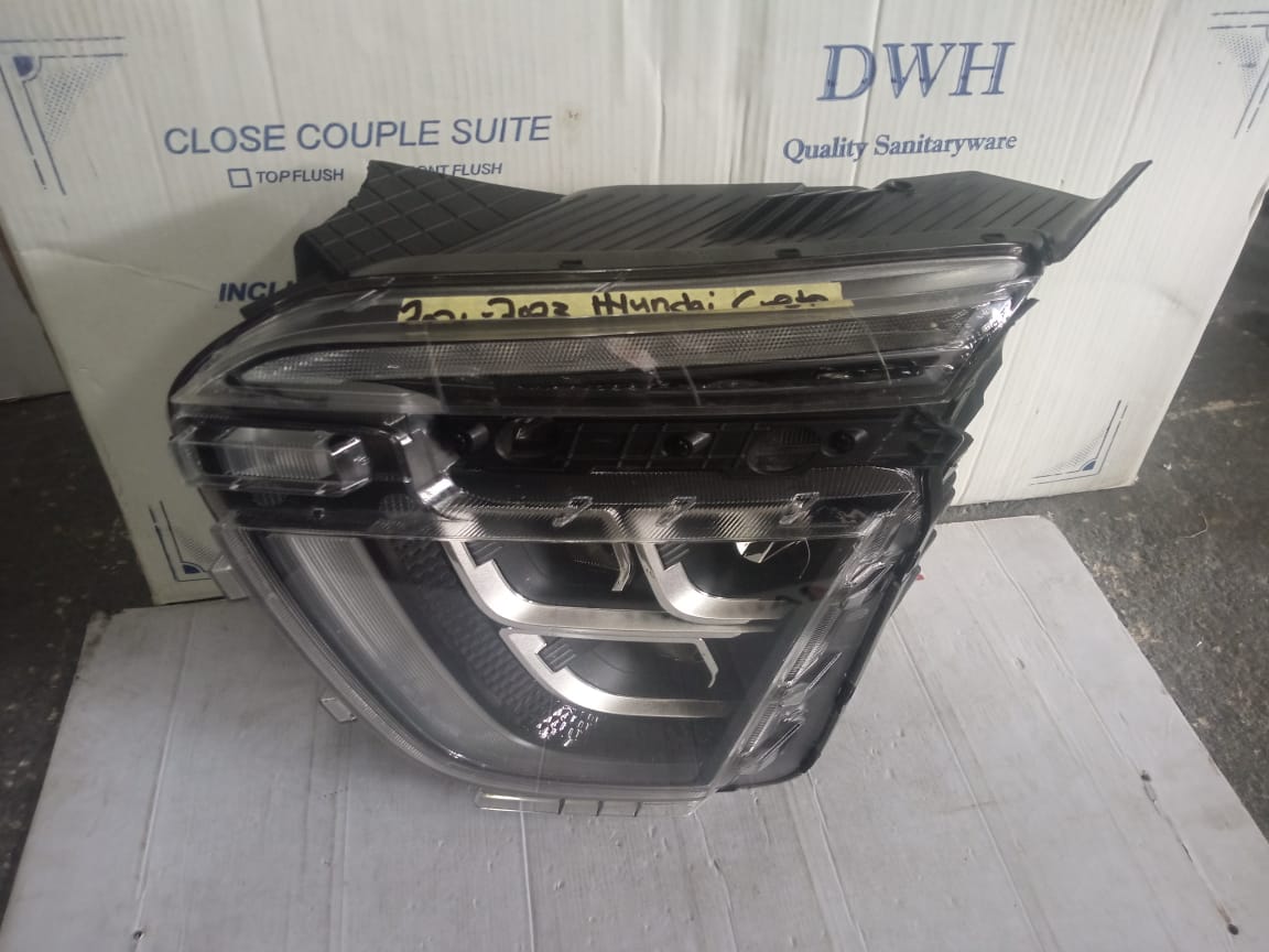 2021-2023 HYUNDAI CRETA LEFT SIDE HEADLIGHT FOR SALE - Private Seller