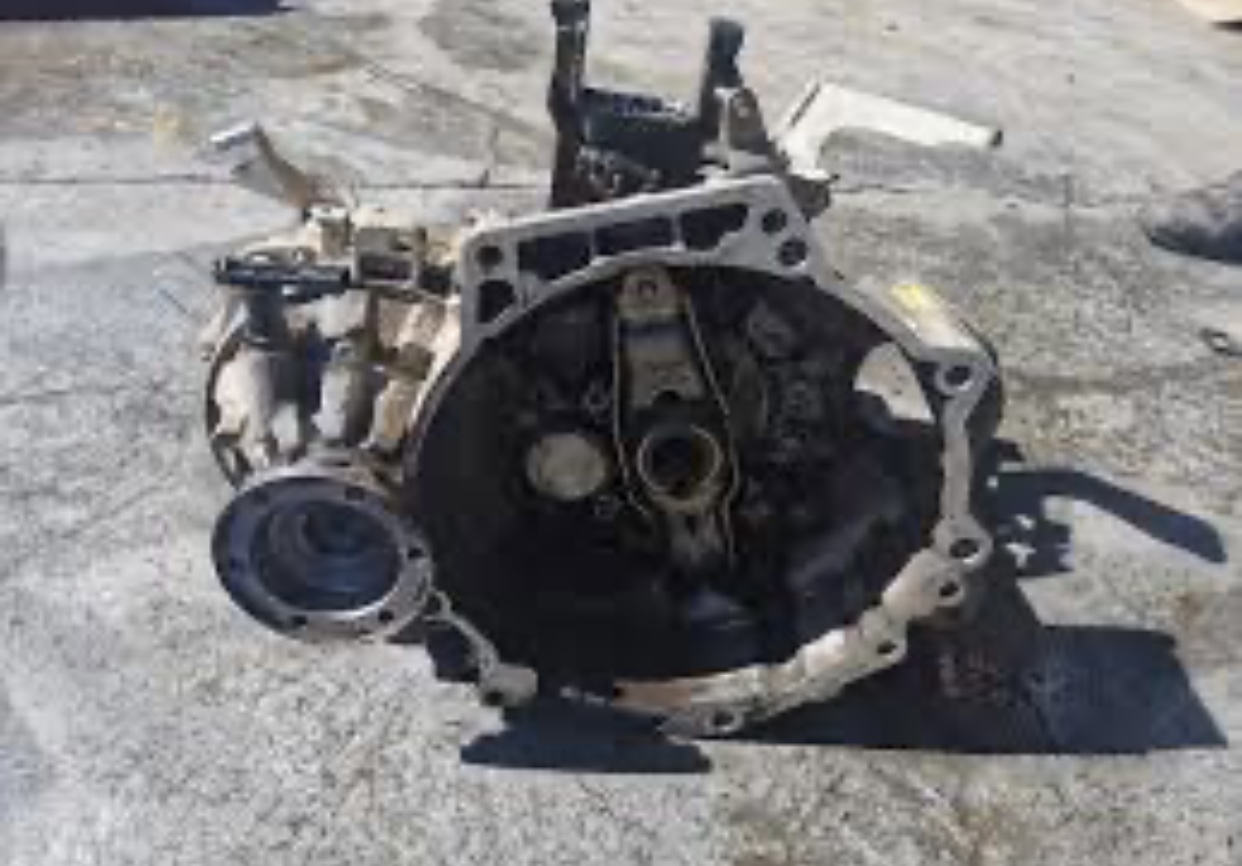 Polo 2005 gearbox - Private Seller Polo 2005 gearbox - Private Seller