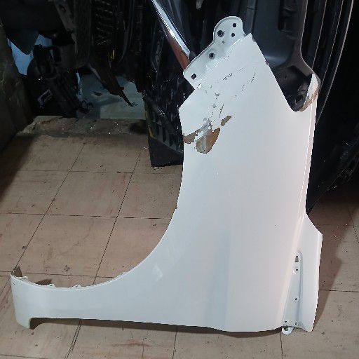 Suzuki ertiga fender - Private Seller Suzuki ertiga fender - Private Seller