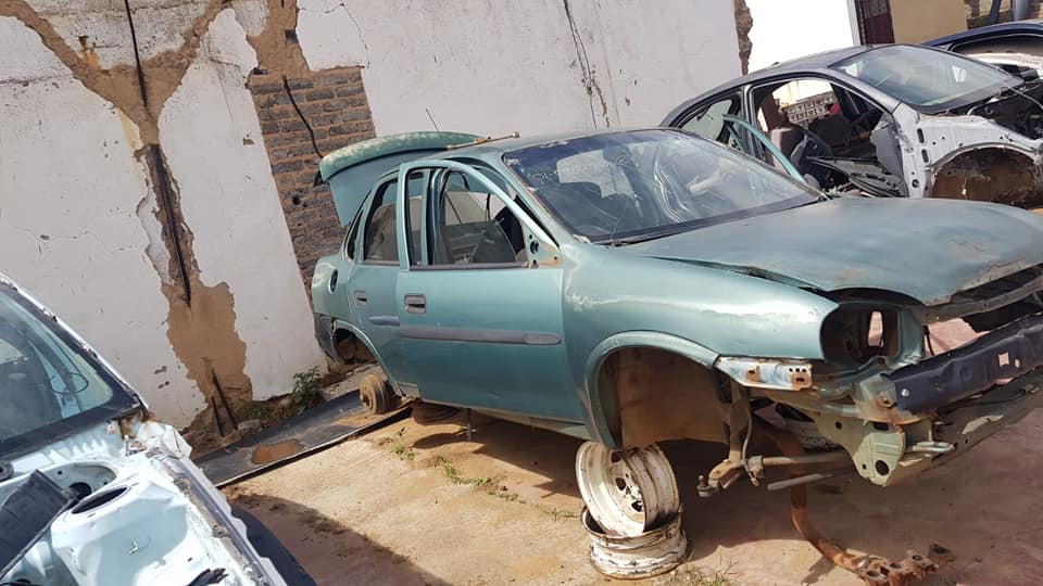 Corsa light sedan stripping for spares - Private Seller