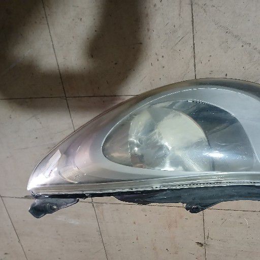 Hyundai i10 headlight - Private Seller Hyundai i10 headlight - Private Seller