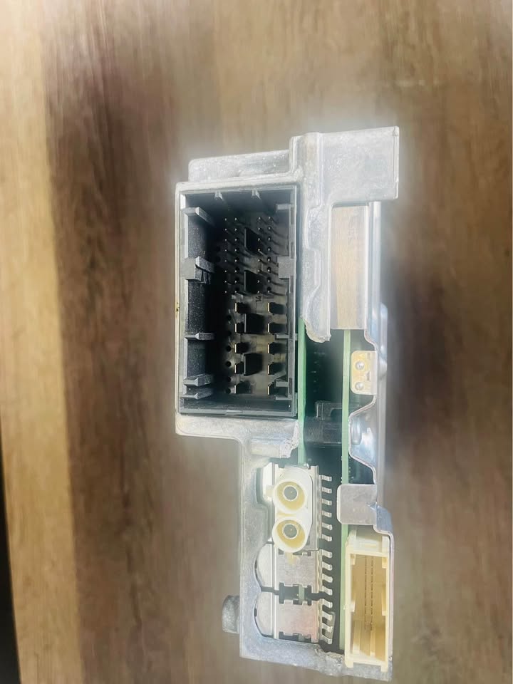 BMW amplifier 3 5 6 7 8 SERIES X3 X4 X5 X6 AUDIO MODULE OEM Module Amplifier RAM Radio ECE - Private Seller