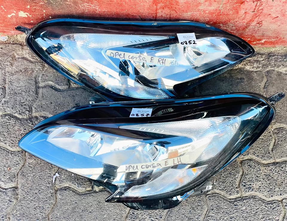 Opel Corsa E headlights - Private Seller Opel Corsa E headlights - Private Seller