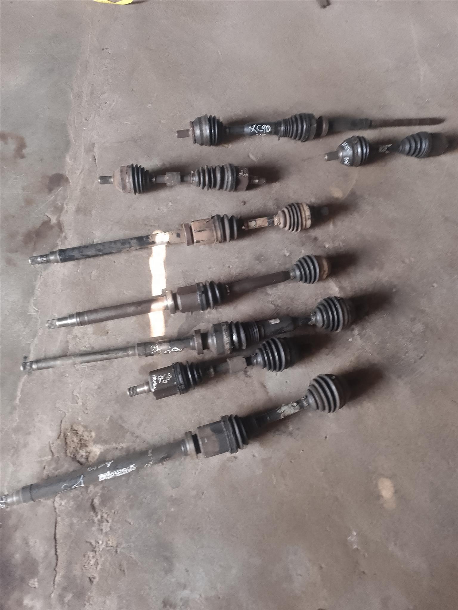 VARIOUS VOLVO DRIVE SHAFTS (SHORT AND LONG) AVAILABLE FOR SALE - Private Seller