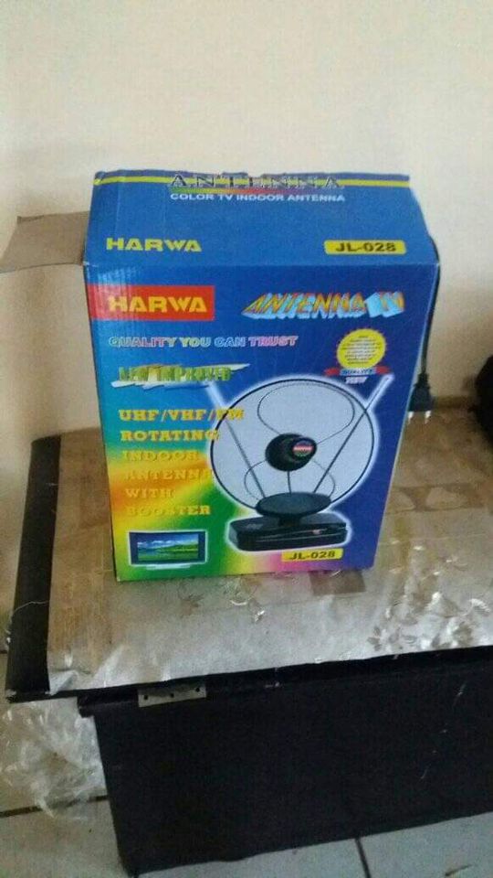 TV Antena  New improved uhf/vhf/radio TV Antena  New improved uhf/vhf/radio