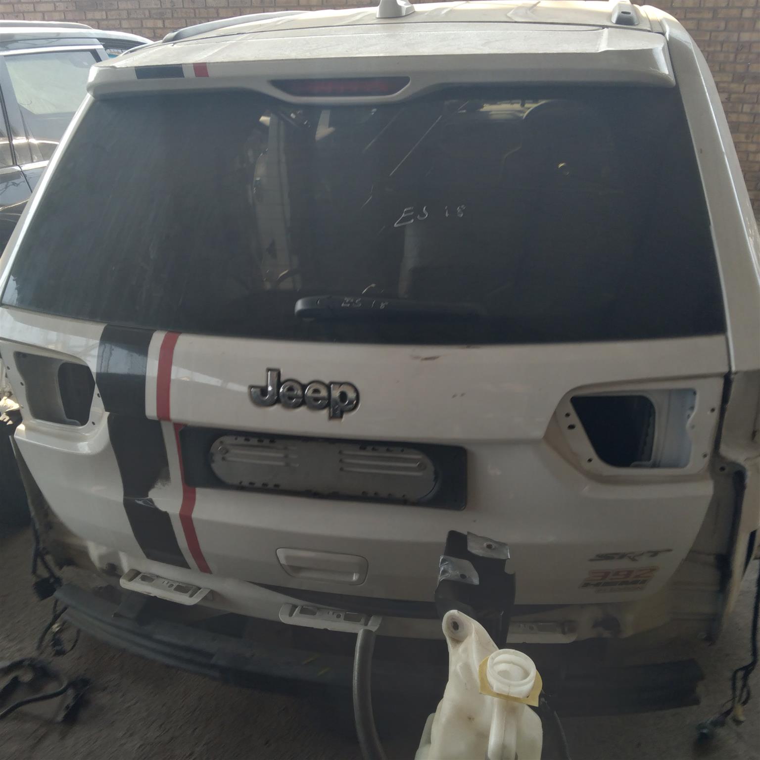 Jeep tailgates - Private Seller