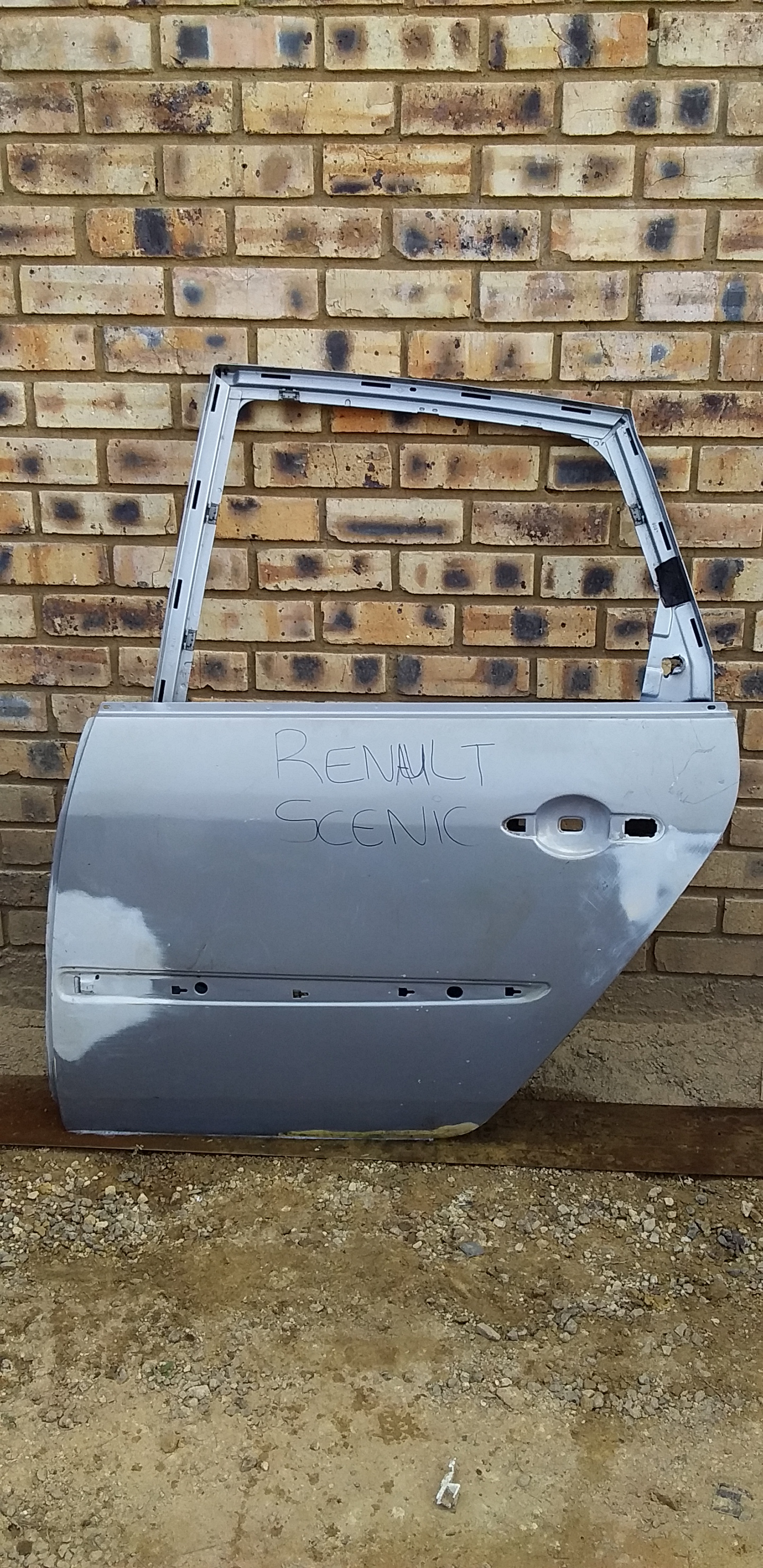 Renault Scenic Mk2 Door - Private Seller Renault Scenic Mk2 Door - Private Seller